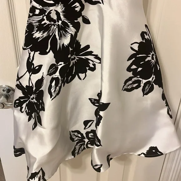 Formal dress, homecoming, prom - Picture 2 of 11